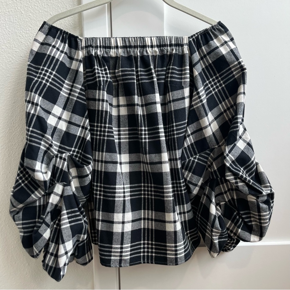 Black & White Plaid Off-Shoulder Puff Sleeve Top
